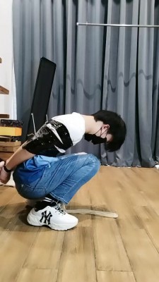 图片[3]_【恩曦】带素人妹子调-电击/踢打/骑脖子 bf27398_绳缚吧