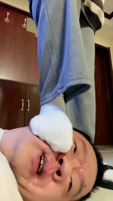 图片[5]_【申小悦】闻超臭白袜/拖鞋碾压/圣水奖励/吃口水 bf27428_绳缚吧