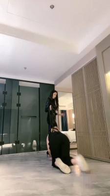 图片[2]_【司宁青】母畜-圣水淋头/重度耳光/胯下遛狗/裸足深喉 bf27341_绳缚吧