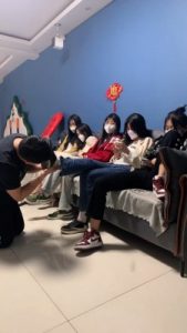 【精神小妹】4S素人学生踢踹/非人虐打/转胯踩踏 bf27267_绳缚吧