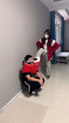 图片[5]_【精神小妹】4S素人学生踢踹/非人虐打/转胯踩踏 bf27267_绳缚吧