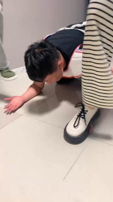 图片[8]_【精神小妹】4S素人学生踢踹/非人虐打/转胯踩踏 bf27267_绳缚吧