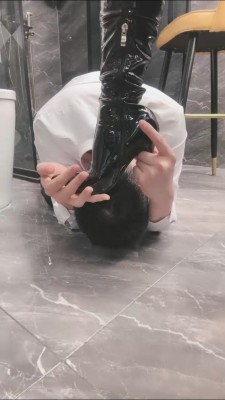 图片[5]_【禾末】长靴御姐S-转胯/踩踏喂食/碾压狗头 bf27189_绳缚吧