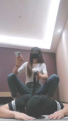图片[4]_【美娜格格】转胯鞭打爬行/白棉袜裸足气味羞辱 bf27612_绳缚吧