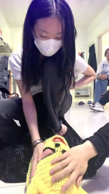 图片[2]_【精神小妹】4学生主VS情侣奴-吃口水浓痰/白袜脚踩踏 bf27566_绳缚吧