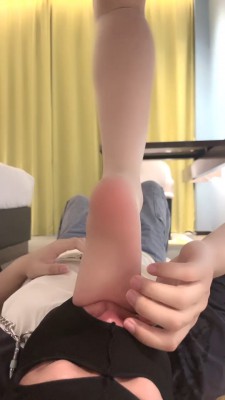 图片[8]_【万一】看女友玩绿帽-长靴白袜/插嘴捂脸窒息/转胯耳光 bf27561_绳缚吧