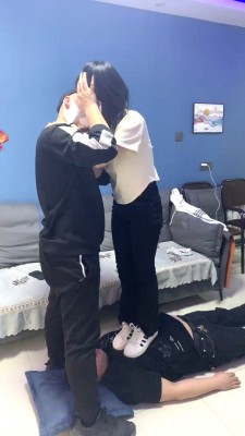 图片[4]_【精神小妹】首播素人情侣主-小白鞋棉袜-舔脏鞋闻棉袜 bf27555_绳缚吧