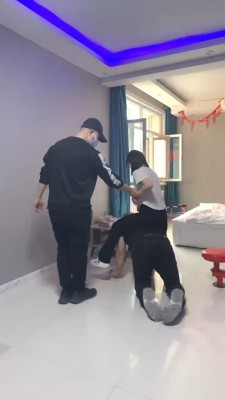图片[7]_【精神小妹】首播素人情侣主-小白鞋棉袜-舔脏鞋闻棉袜 bf27555_绳缚吧
