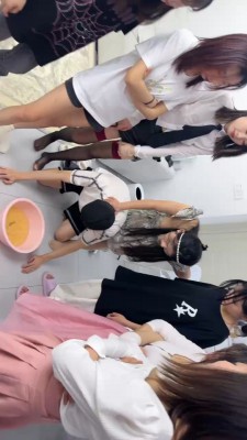 图片[15]_【狗哥】推荐-7S-白袜+肉丝+裸足+黑丝踩狗/转胯/混合圣水窒息喝 bf27535_绳缚吧