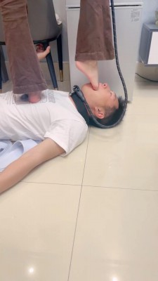 图片[6]_【尤黎】生活化调-踩踏深喉/裸足狂舔碾狗脸/喝洗脚牛奶 bf27519_绳缚吧