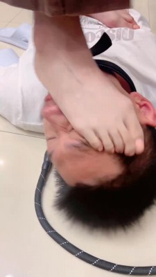 图片[7]_【尤黎】生活化调-踩踏深喉/裸足狂舔碾狗脸/喝洗脚牛奶 bf27519_绳缚吧