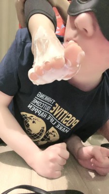 图片[4]_【妆主大大】睡前伺候-裸足喂酸奶 bf27823_绳缚吧