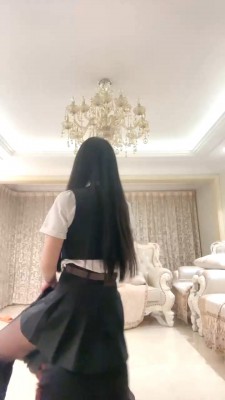 图片[3]_【桃幼幼】长腿小姐姐重度提档/骑马鞭打遛狗 bf27790_绳缚吧