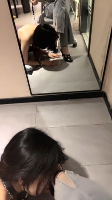 图片[2]_【橘子没熟】母畜-可爱女闺蜜羞涩舔jio bf27781_绳缚吧