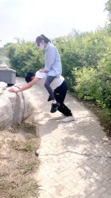 【尤黎】户外-路人小姐姐突然加入 bf27757_绳缚吧