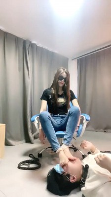 图片[5]_【晨颜】高跟长靴踩踏碾压/转胯爬行/sp/臭袜捂脸【完整版】 bf27670_绳缚吧