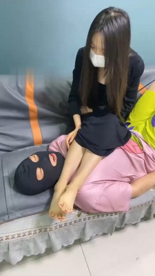 图片[2]_【调教视频】【精神小妹】3S学生主全体重跳踩_绳缚吧