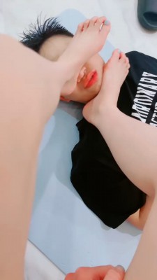 图片[4]_【调教视频】【Rina】迷恋臭脚丫子的狗奴_绳缚吧