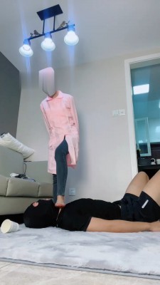 图片[2]_【亦瞳】护士小姐姐-腿绞/袋子套头/掐脖/鞋捂脸-窒息专场 bf30508_绳缚吧