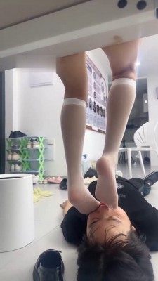 图片[7]_【狗哥】术术S退圈最后一调-皮鞋白丝闻舔羞辱【完整版】_绳缚吧