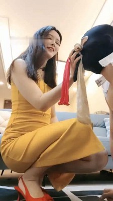 图片[5]_【松紫】偷穿继母衣服被发现惩罚-高跟踩/舔鞋底/虐乳_绳缚吧