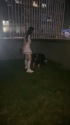 图片[2]_【素人星探】户外172女神骑马/踩脖子/遛狗/闻脚_绳缚吧