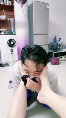 图片[7]_【甜心教主】后妈虐狗儿子-圣水美食_绳缚吧