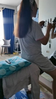 图片[2]_【魔鬼天使】丝袜塞嘴/骑马/镜前辱/人体座椅_绳缚吧