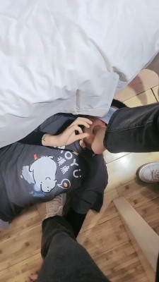 图片[8]_【嘉妮】揪耳朵/耳光/舔裸足/插嘴/转胯/全体重踩踏_绳缚吧