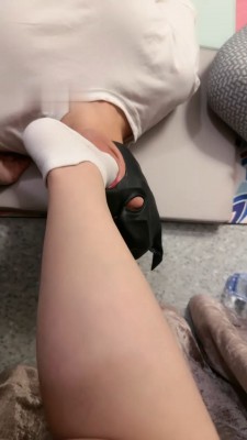 图片[4]_【北京嘟嘟】原味白袜脚深喉/圣水/踩踏_绳缚吧