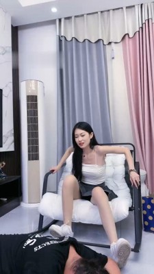 图片[7]_【麋鹿银儿】小白鞋全体重踩踏/骑马腿绞_绳缚吧