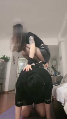 图片[4]_【不期而遇】挑战500耳光/全体重踩/圣水一口闷_绳缚吧