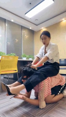 图片[4]_【潘妮女王】开发办公室新痰盂-高跟插嘴/钻胯坐垫【完整版】_绳缚吧