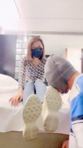 【莫妮卡S】舔闻脏鞋底/原味白短袜_绳缚吧