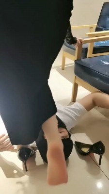 图片[4]_【可可比】原味脚特殊治疗yw狗【完整版】_绳缚吧