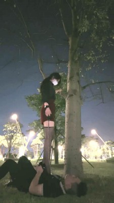图片[7]_【禾未】户外公园遛狗骑行-踩踏/高跟踩踏插嘴/深喉【双视角版】_绳缚吧