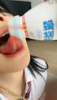 图片[5]_【美美子】母畜-五花大绑/踩踏喂食/喂酸奶_绳缚吧