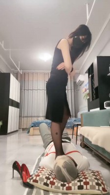 图片[5]_【不期而遇】虐乳掐废/踩脖窒息/头部跳踩_绳缚吧