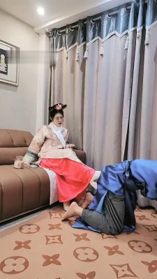 图片[2]_【嘉妮】制服诱惑-格格装虐太监狗_绳缚吧