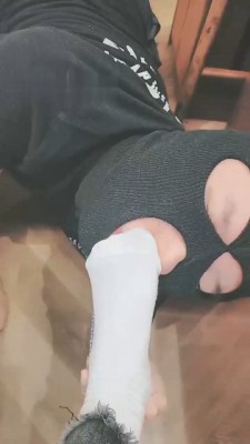 图片[4]_【姜果果】小白鞋原味白袜闻舔_绳缚吧