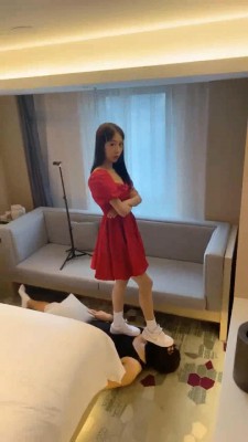 图片[6]_【双胞胎萌主】高贵双S辱调-虐乳虐裆/骑马坐垫/踩踏深喉_绳缚吧