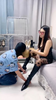 图片[5]_【伊兮夫妻】21岁奶狗挑战重度耳光_绳缚吧