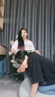 【小羊】你们的女神我的狗_绳缚吧