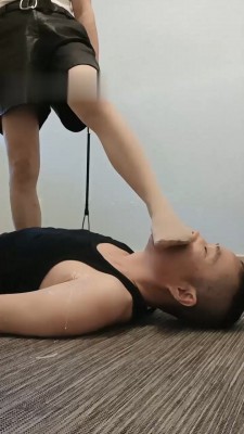 图片[7]_【安静大大】母女S-踩踏踢踹/鞭打/转胯滴蜡【双视角版】_绳缚吧