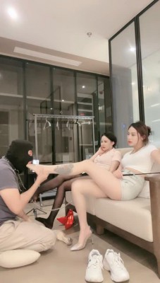 图片[6]_【亚兮】车模双S-舔黑丝浓痰/坐垫钻胯/高跟插嘴【双视角版】_绳缚吧