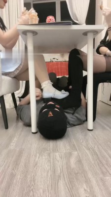 图片[3]_【礼礼大人】双S-桌下视角-长靴/皮鞋白袜踩【双视角版】_绳缚吧