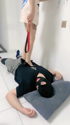 图片[5]_【蜜糖情侣】骑马/sp/高跟运动鞋全体重踩踏_绳缚吧