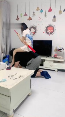 图片[12]_【蜜糖情侣】骑马/sp/高跟运动鞋全体重踩踏_绳缚吧
