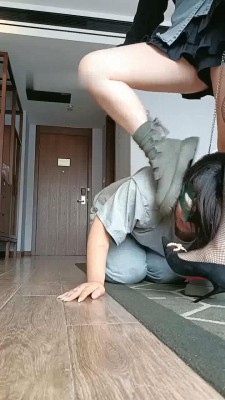 图片[6]_【爱可呀】和细跟闺蜜双调女慕-扎狗爪/舔鞋底/钻胯_绳缚吧