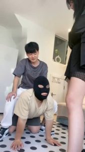 【一捆香菜】情侣主-骑马/耳光抽/舔脏鞋/喂圣水_绳缚吧